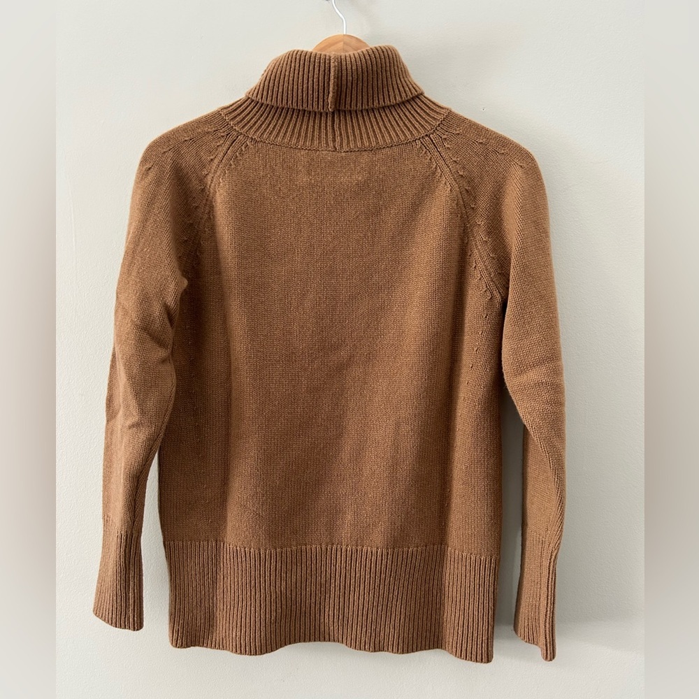 Babaton X Aritzia Camel Brown Wool Cashmere Blend Cozy Knit Turtleneck Sweater - Picture 4 of 5